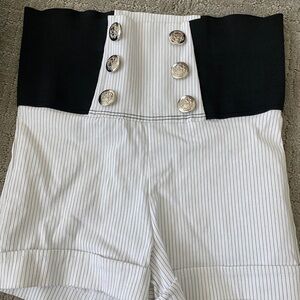 White and striped High waisted short